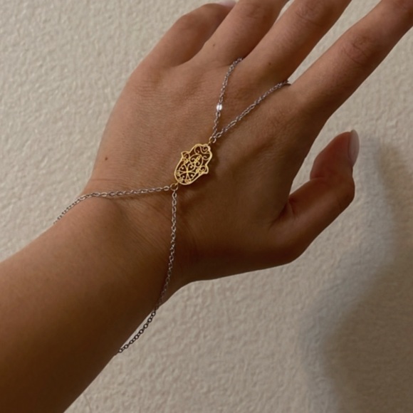 Two tone hamsa hand chain